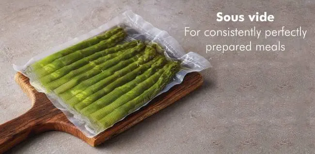 Espárragos envasados al vacío para cocción sous vide